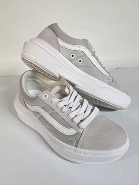 Vans Old Skool-Style Platform Sneakers in Light Gray and White Womens 10